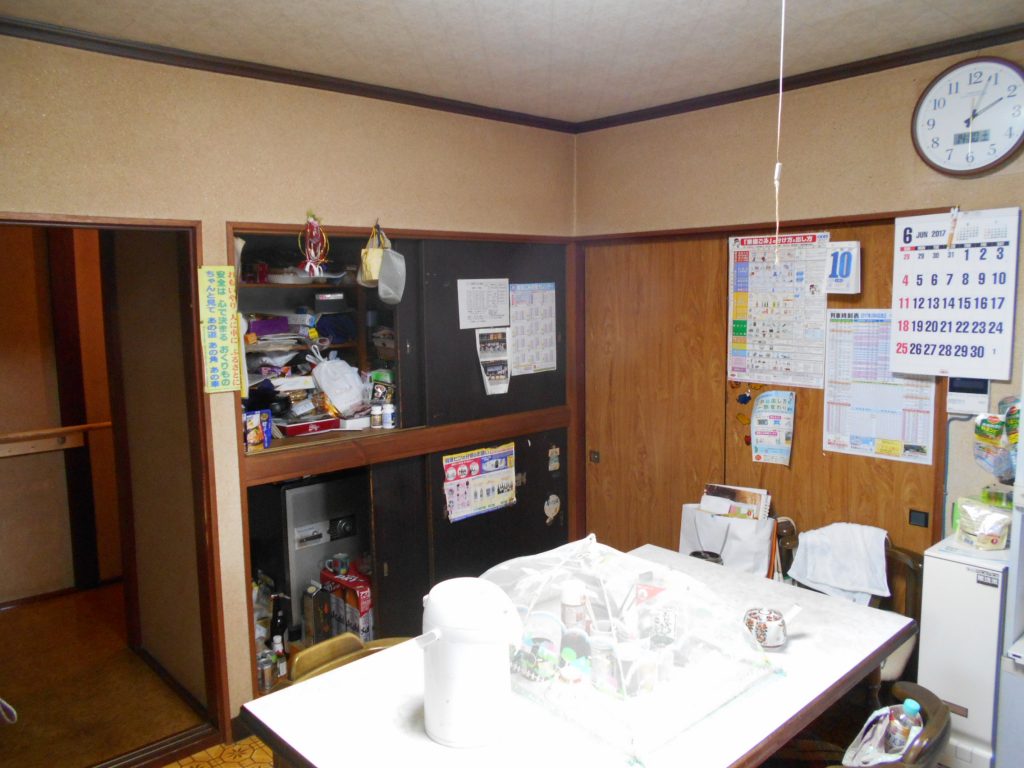 南砺市 キッチン・2階内装工事(和室→洋室)【10077】