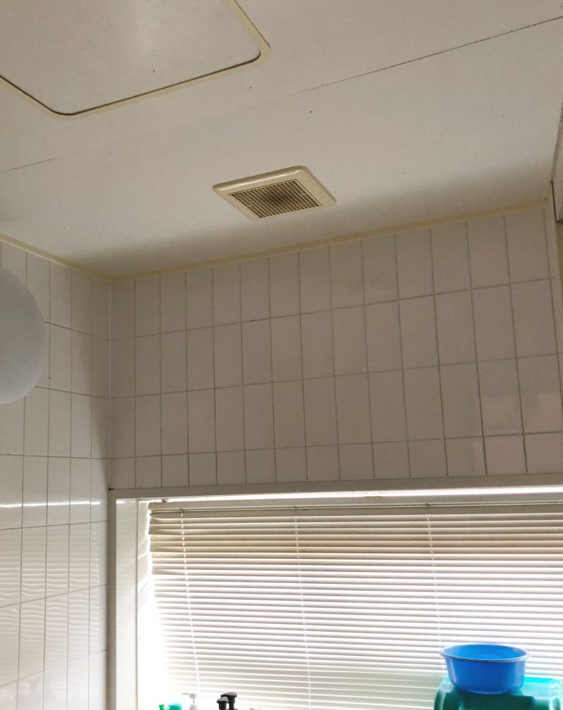 多機能で快適！浴室換気乾燥暖房機取付工事【10119】