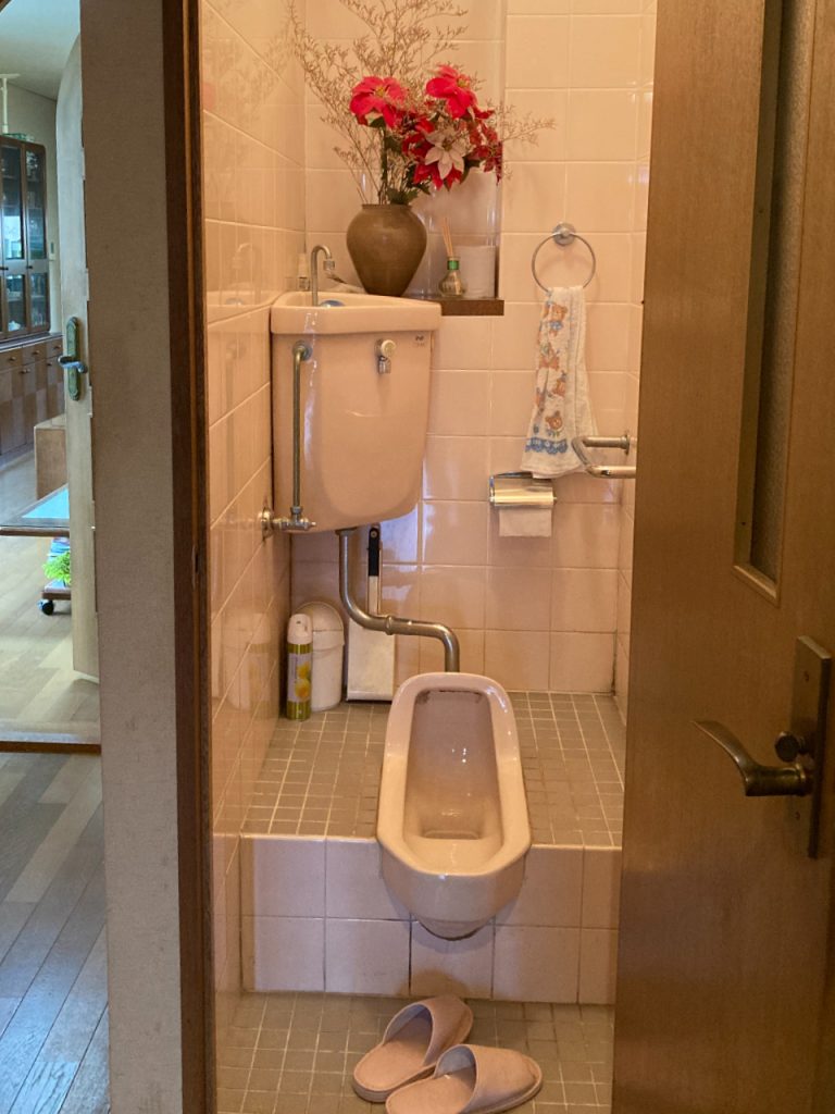 砺波市　段有り和式トイレ改装リフォーム【10152】