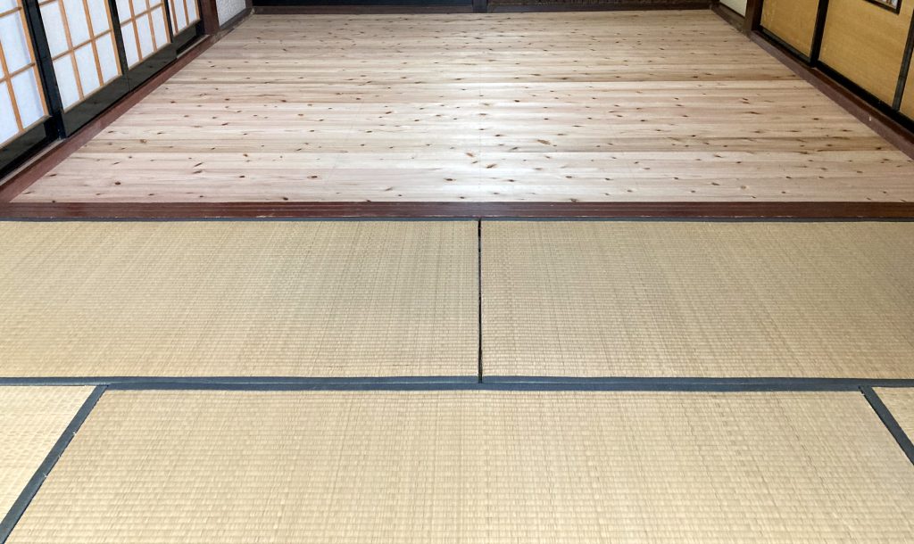 南砺市 防蟻、補修工事【10155】