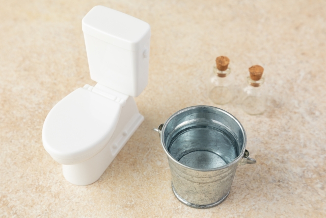 停電時・断水時トイレはどうやって流す？【タンクレス・一体型・組み合わせ式】